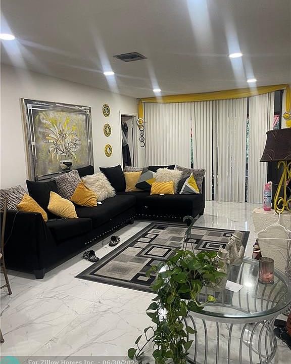 Lake Pointe Condominiums 207 Lake Pointe Dr Fort Lauderdale FL Zillow