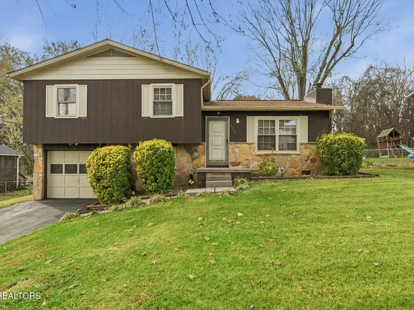 5613 Montina Rd, Knoxville, TN 37912