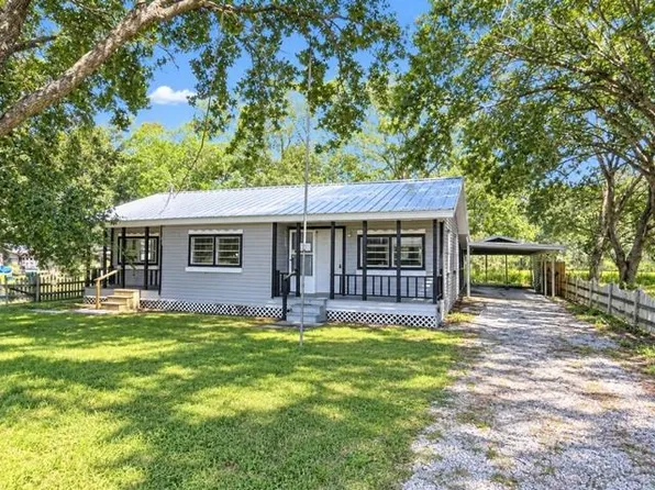 228 Hyland Dr, Gheens, LA 70355