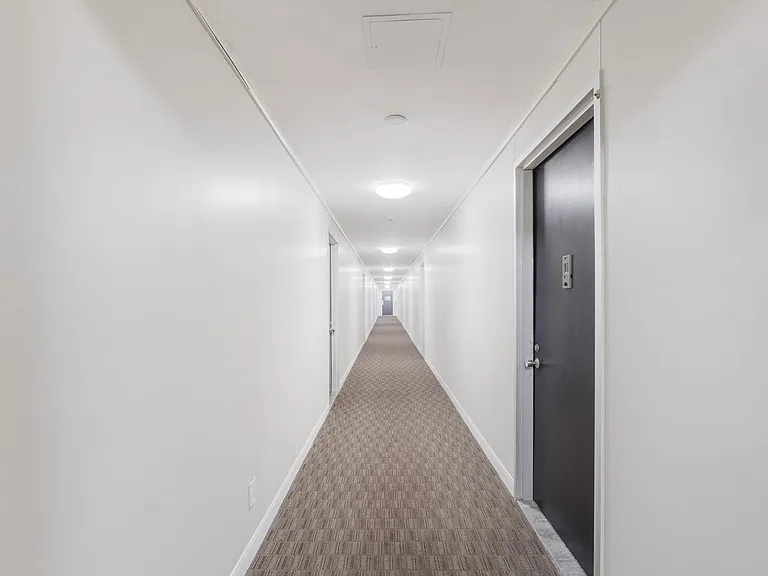 Kent Farm Apartment Homes — Photo 16