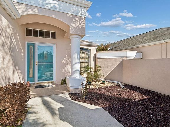 2nd image of 284 Royal Palm Way