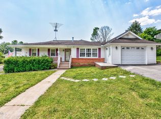 155 Butter And Egg Rd, Jacksboro, TN 37757