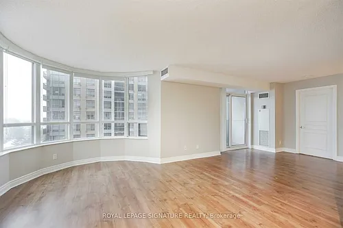 15 Northtown Way #719 Photo 1