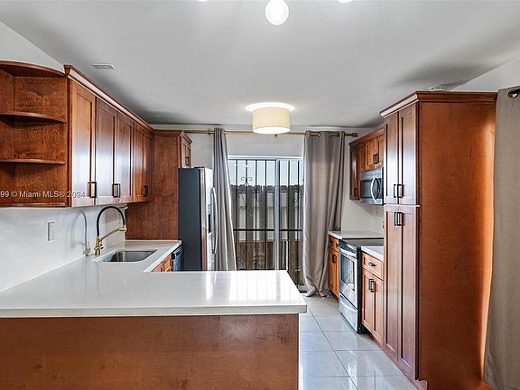 5th image of 8743 NE 4th Ave