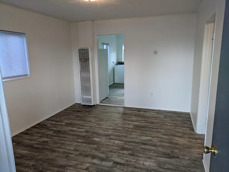 436 N Bent St — Photo 2