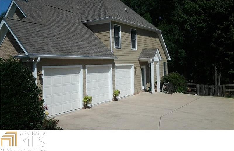 2nd image of 7350 Sawgrass Dr