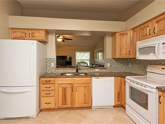 2nd image of 839 Marlene Dr