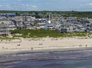 18 Beach Row, Narragansett, RI 02879