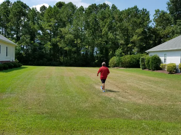 225 Ravennaside Dr NW, Calabash, NC 28467