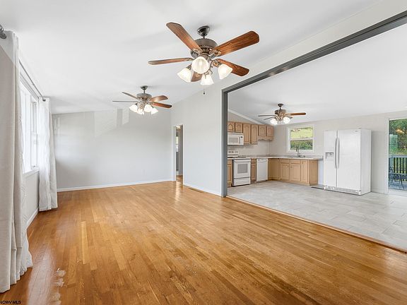 5th image of 151 Florida Ave