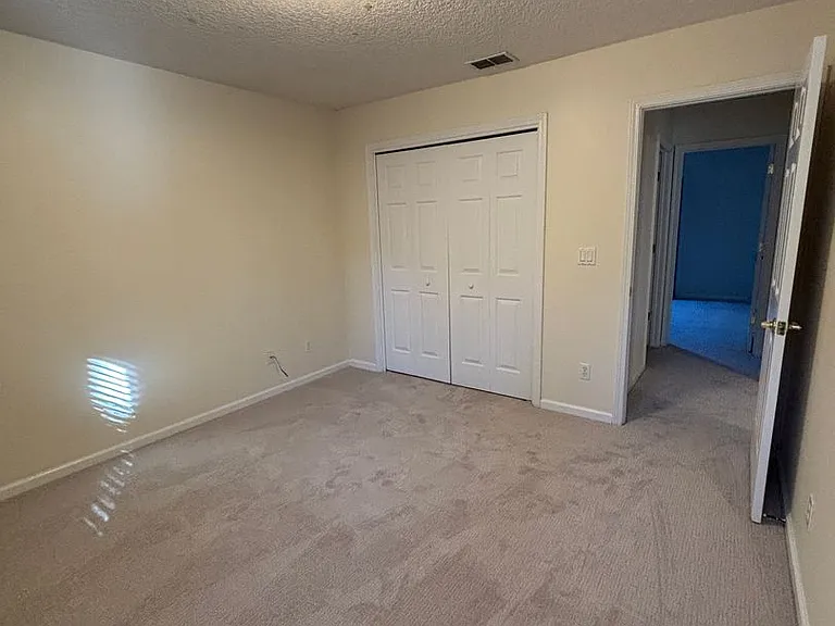 299 Johns Creek Pkwy — Photo 21
