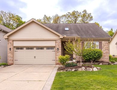 74 Eagle Ridge Rd, Lake Orion, MI, 48360
