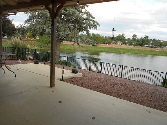 2nd image of 1003 W Driftwood Dr