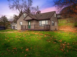 W5045 County Road B, La Crosse, WI 54601