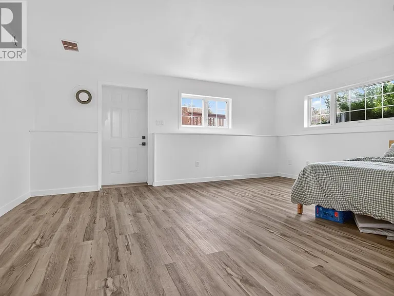 38 Charles Meade Dr — Photo 21