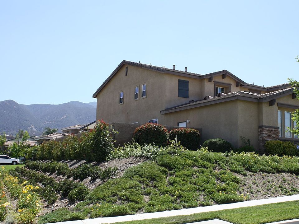 2nd image of 1774 Riverstone Cir