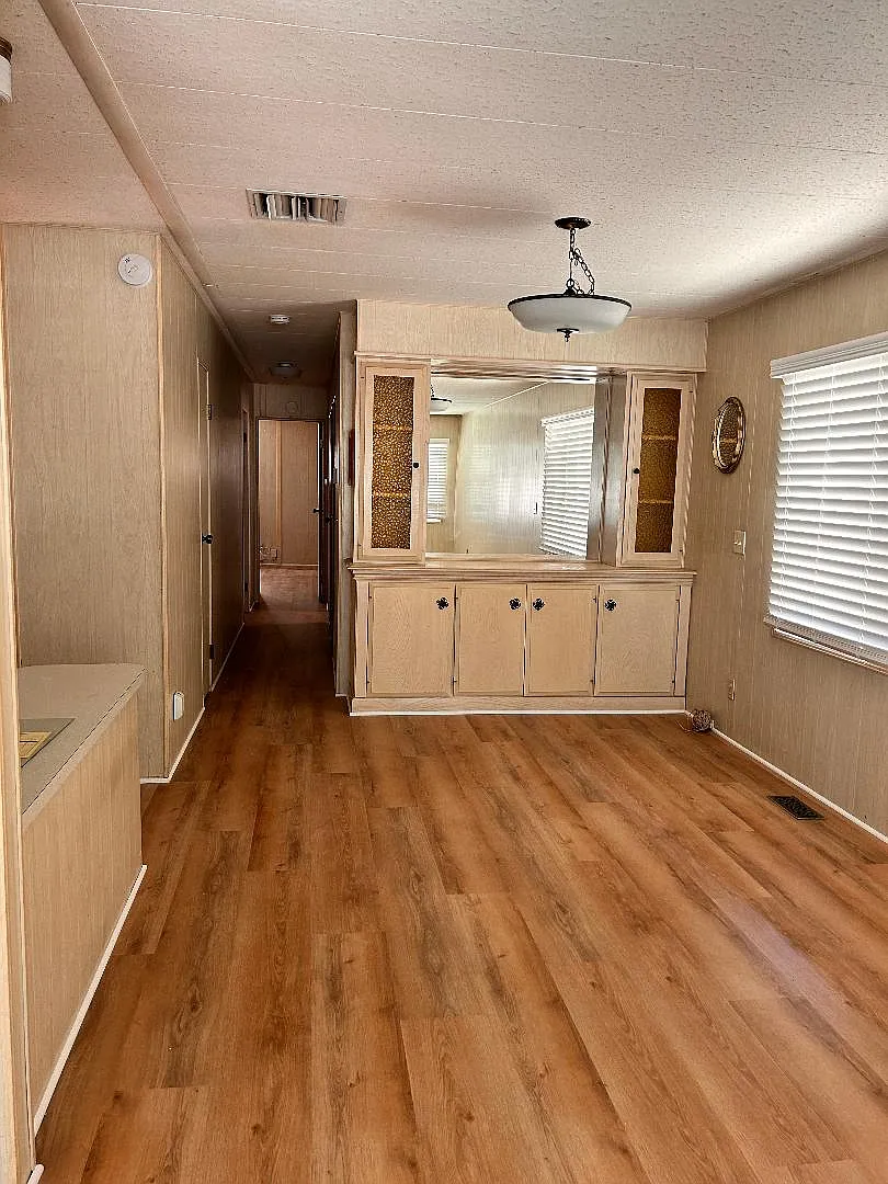 2 bed, 1140 sqft, $1,550 — Photo 4