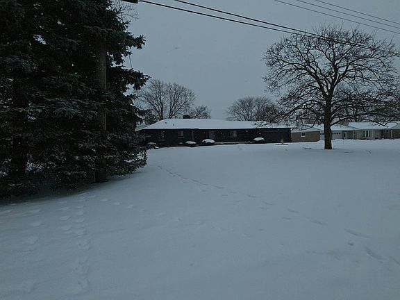 3rd image of 3021 Keith Dr