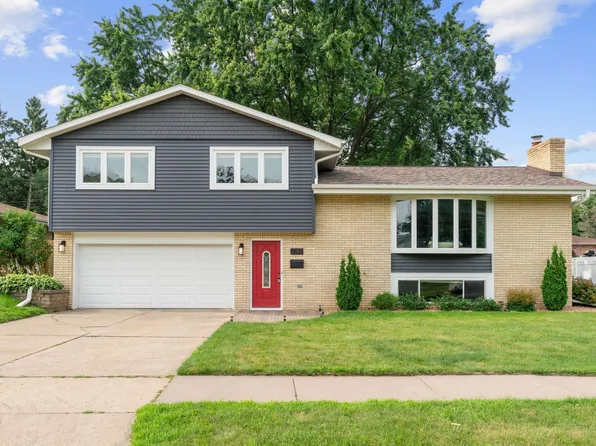 2188 Powers Ave, Saint Paul, MN 55119