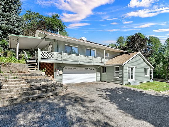 4th image of 105 E Country Club Dr