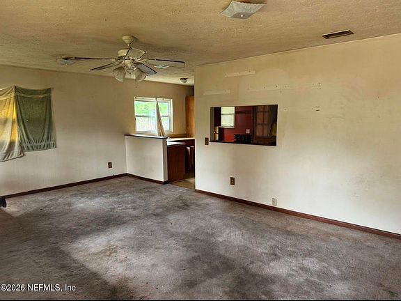 4th image of 943 NOAH Road