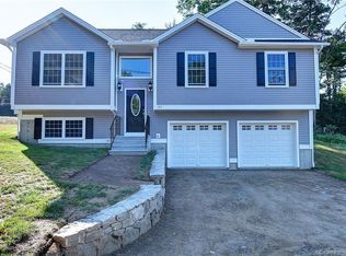 107 Wooster St, Naugatuck, CT 06770