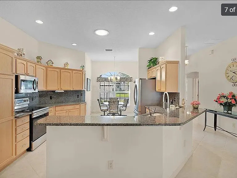 1589 Belton Pl — Photo 9