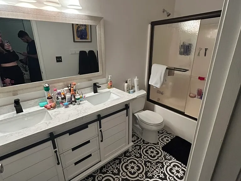 Main Bathroom