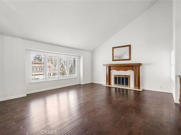 3rd image of 11861 Darby Ave