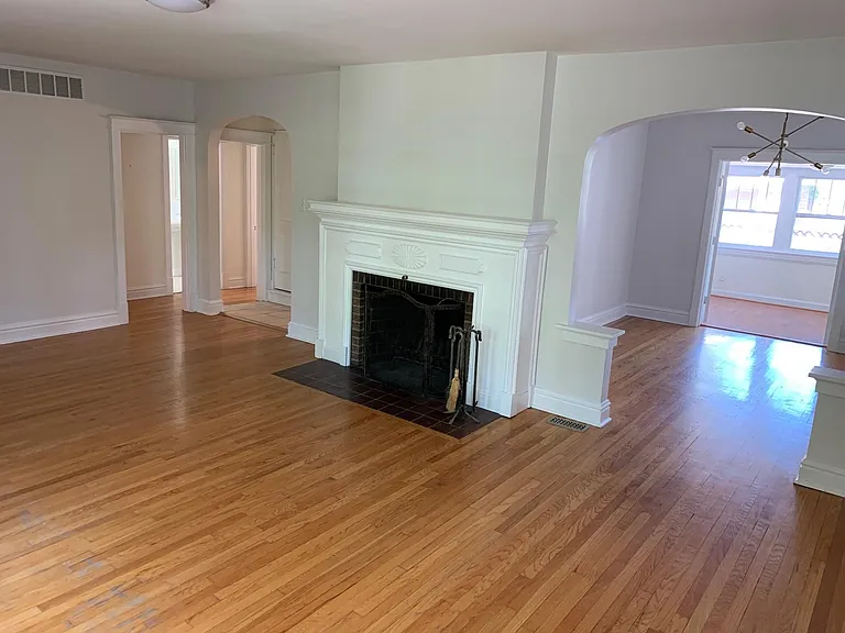 7441 Teasdale Ave — Photo 8
