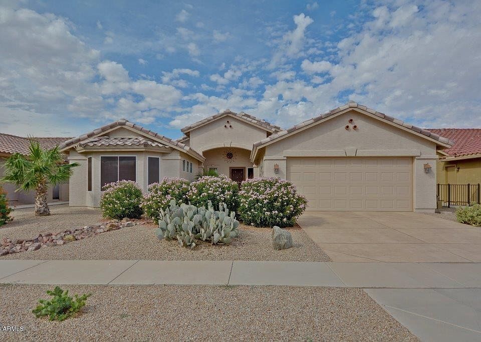 1st image of 61 S Agua Fria Ln