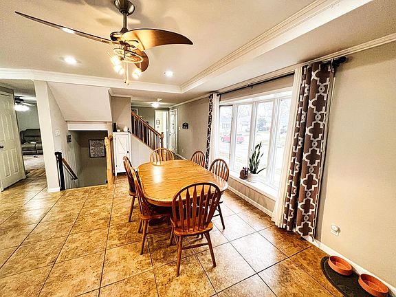 5th image of 301 6th Ave SE
