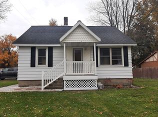 142 E Elm St NE, Cedar Springs, MI 49319
