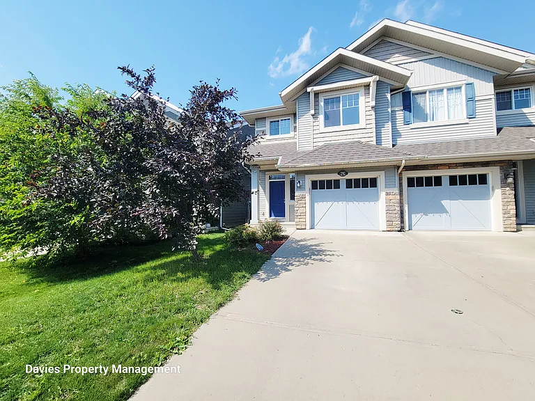 2792 Coughlan Grn SW — Photo 1