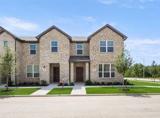 210 Territory Trl, Fort Worth, TX 76120