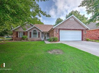 3611 W Beech Dr, Rogers, AR 72756