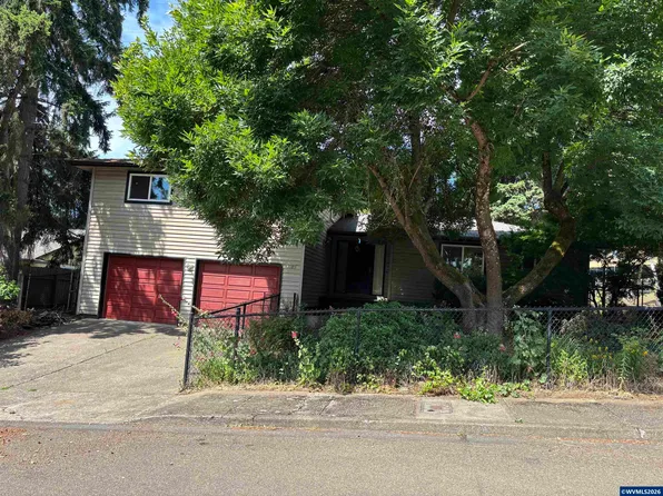 1169 29th Pl NW, Salem, OR 97304