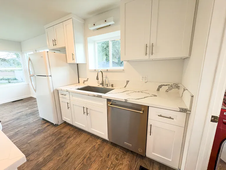 6488 Alta Gracia Dr — Photo 10