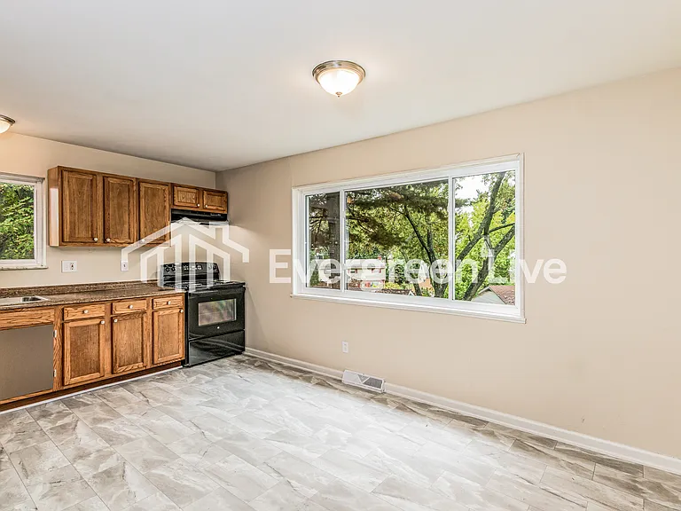 4587 Mystical Rose Ln — Photo 6