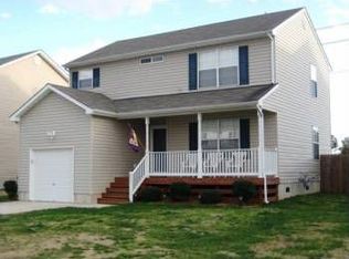 807 Walnut Park Dr, Suffolk, VA 23434