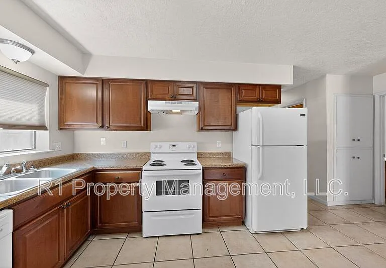 222 Shannon Pl NW #1 — Photo 11