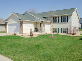 4937 3rd St NW, Rochester, MN 55901