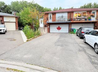 32 Madison St, Brampton, ON L6S 3C5