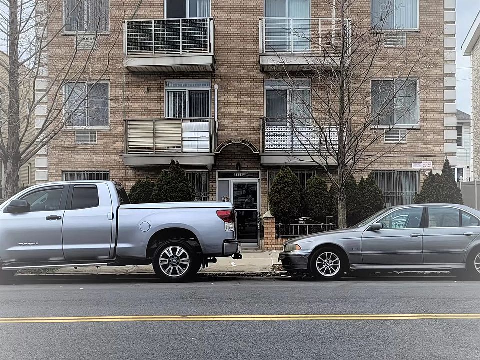 1st image of 8630 24th Ave #3