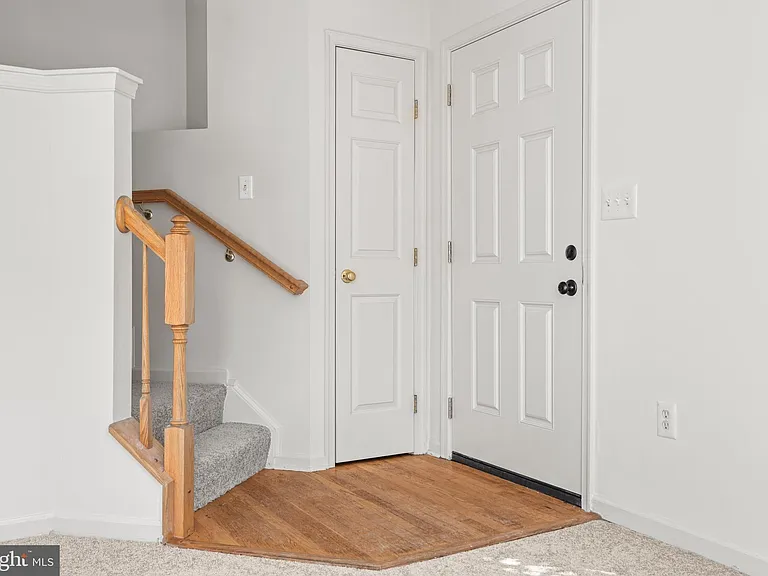 8224 Spadderdock Way — Photo 3