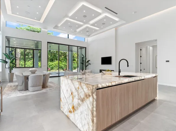 505 SE Atlantic Drive, Lantana, FL 33462
