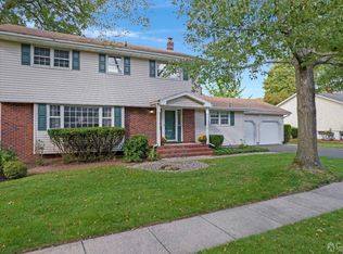 166 Mundy Ave, Edison, NJ 08820