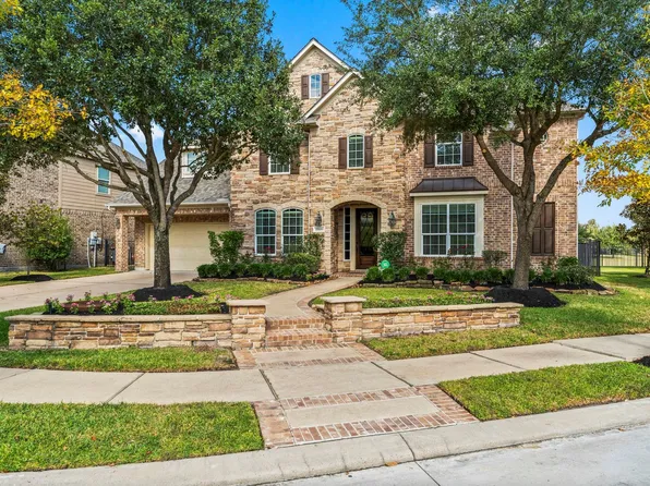 19306 Long Haven Dr, Cypress, TX 77433