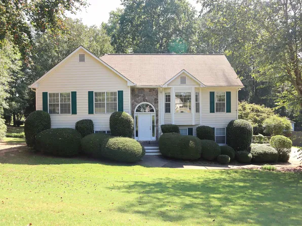 5885 Sarah Orr Ln, Cumming, GA 30040