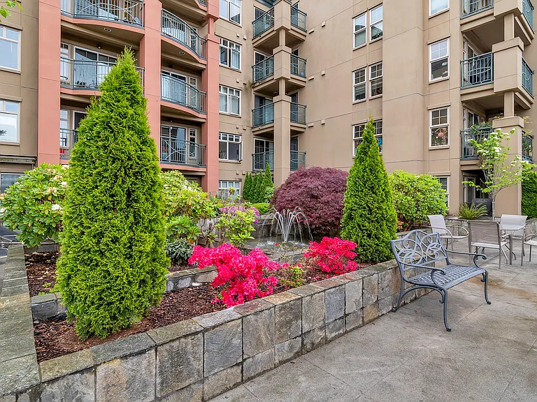 123 Queen Anne Ave #301 — Photo 13